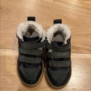 Veja Kids Sneakers Black and Yellow